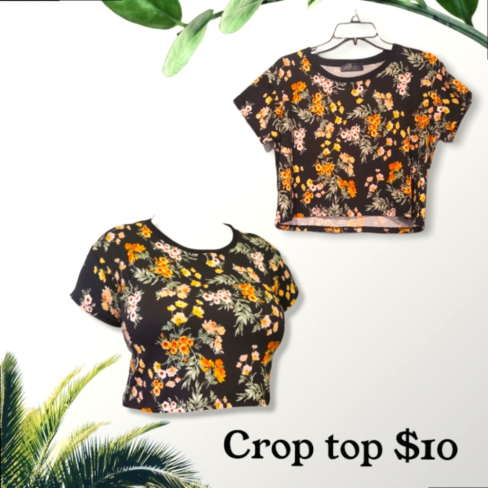 Black Floral print crop top